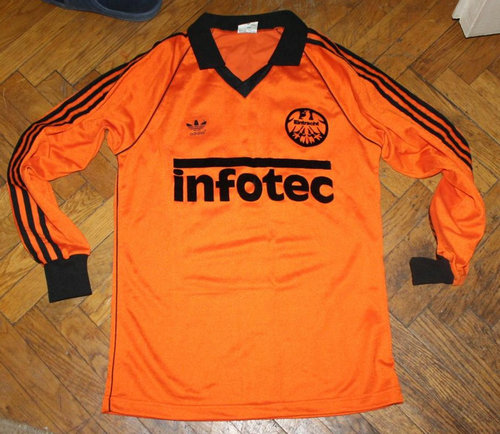 Venta De Camiseas De Eintracht Fráncfort Especial 1982-1983 Exportar